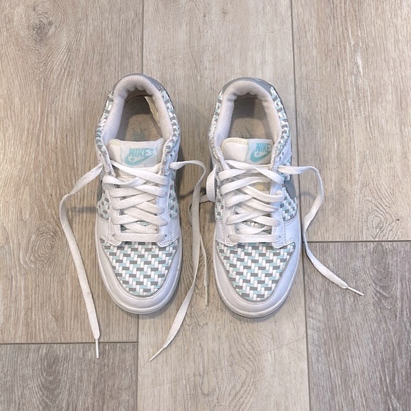 Nike Shoes - Nike Dunk Low Skylight 309324 101